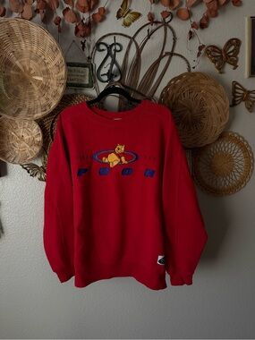 Vintage Winnie the Pooh Crewneck Sweatshirt
